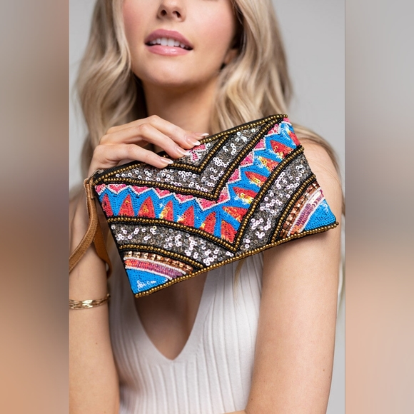 Handmade Hand Beaded & Sequined Wristlet Clutch - Ethnic Inspired Chevron Motif - Picture 8 of 8